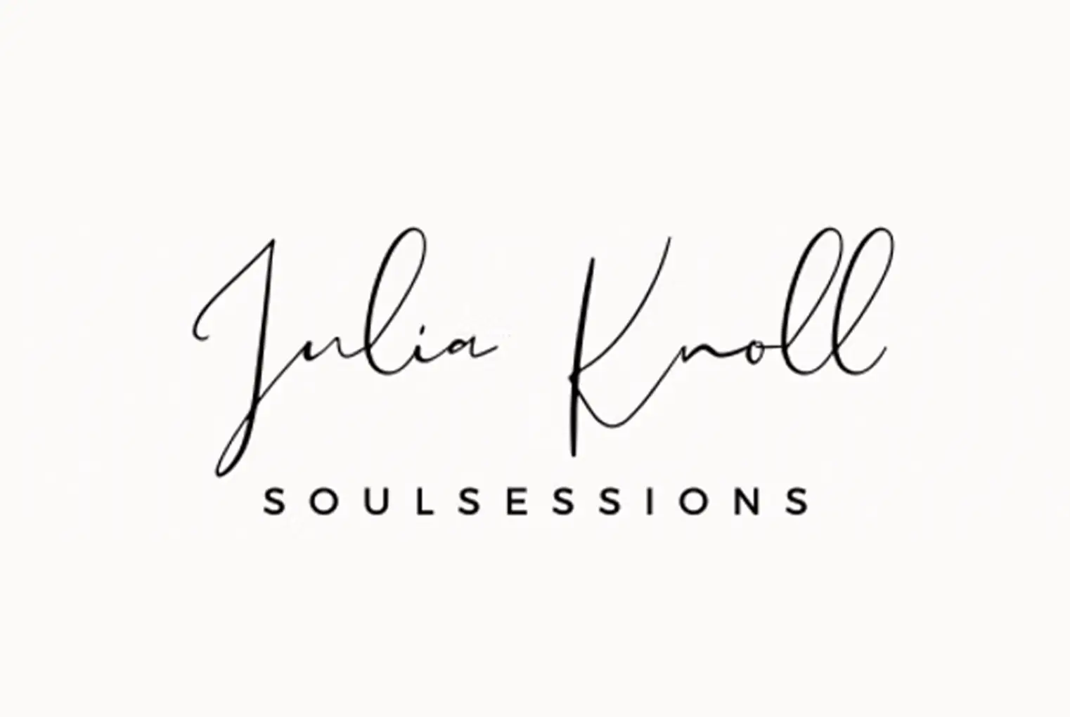 Julia Knoll bei der Arbeit – erfolgreiche Selbstständigkeit mit Struktur, Coaching und Gründungszuschuss