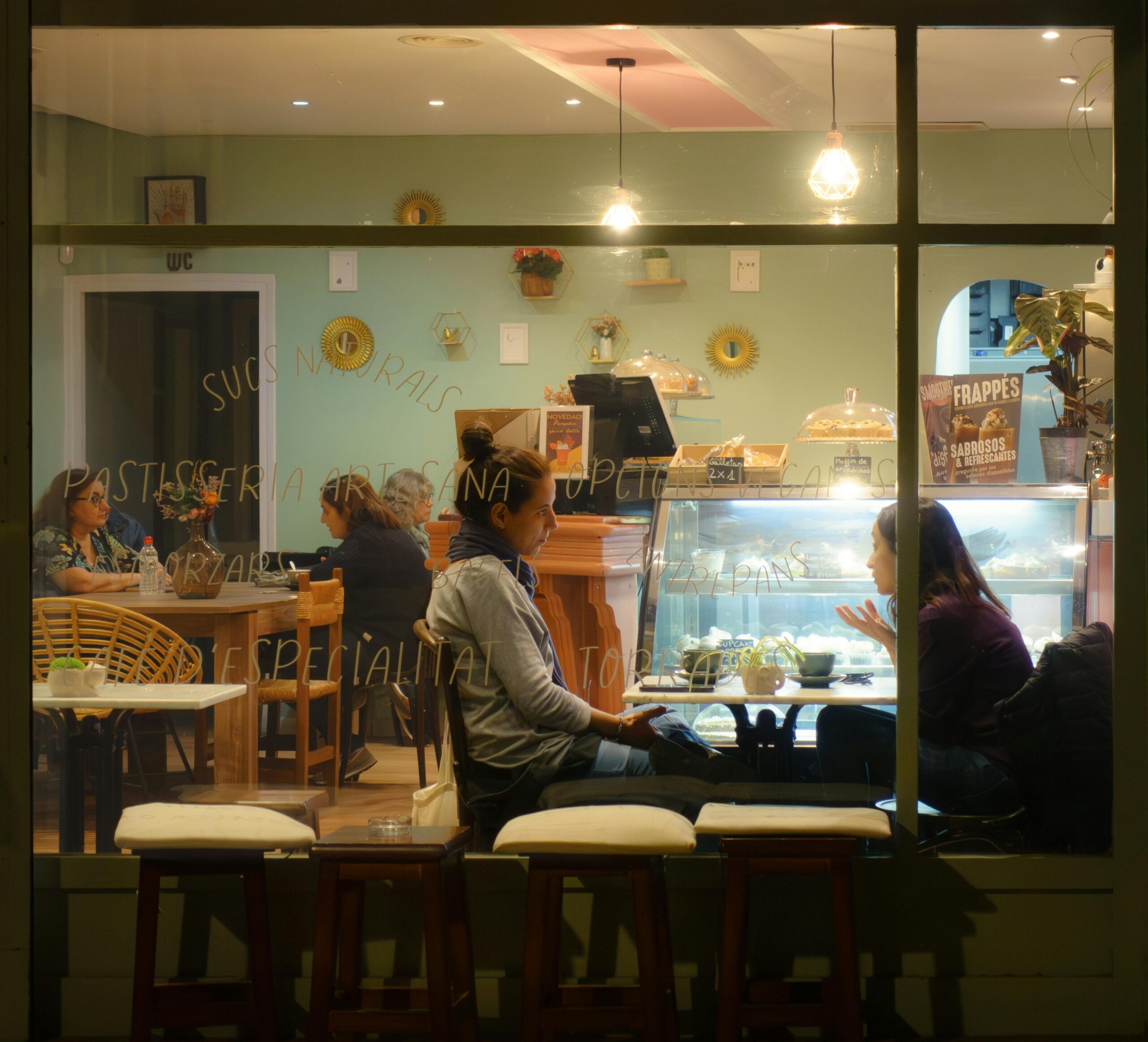 Café von außen fotografiert