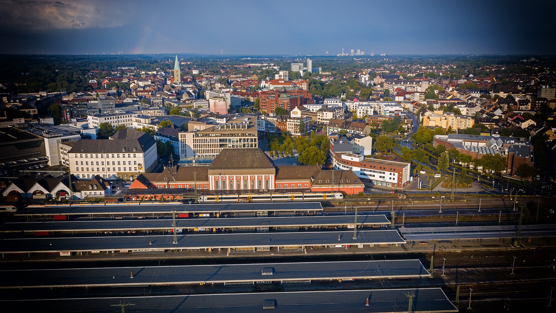 Luftbild der Innenstadt von Hamm mit Hauptbahnhof und Bahnhofsviertel
